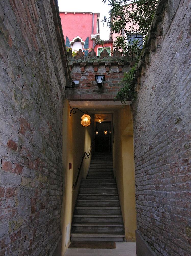 Ca' Centopietre 3* Venedig